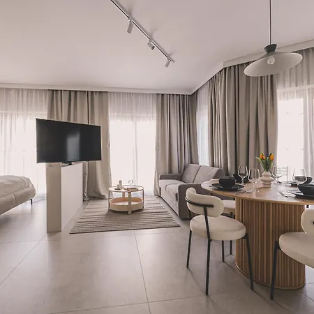 Nowy Port By 2homerent Apartment *