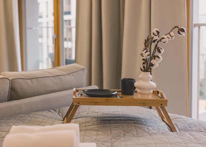 2homerent Nowy Port *