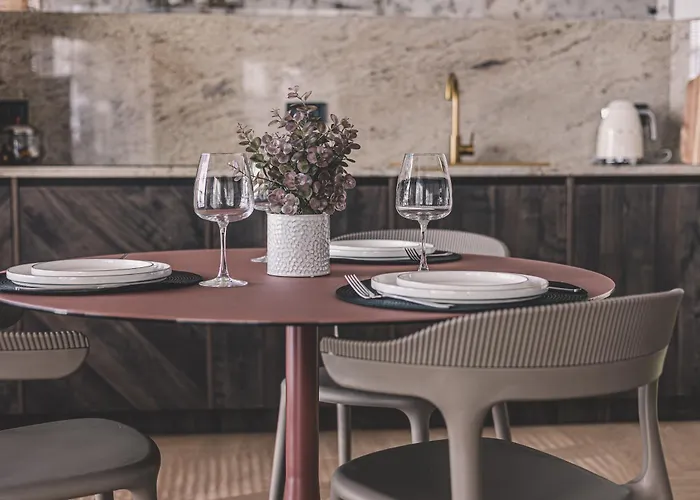 2homerent Nowy Port *