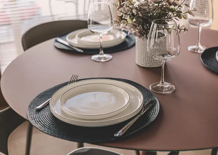 2homerent Nowy Port Апартаменти *